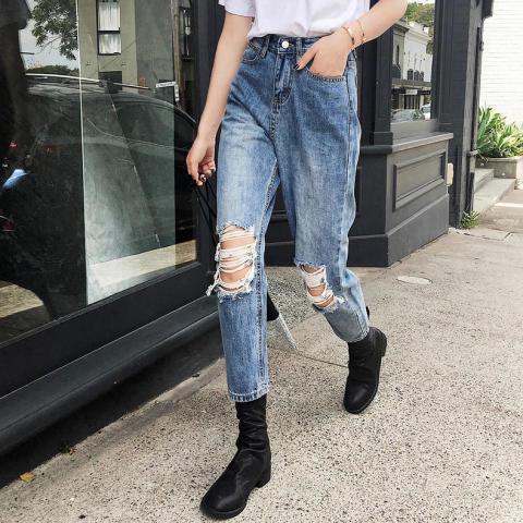破洞牛仔裤生活照,街头时尚与个性张扬的完美融合